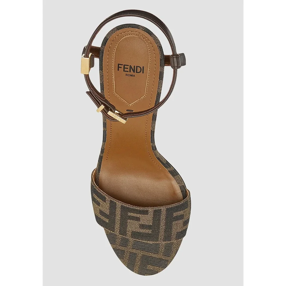Fendi delfina sandal